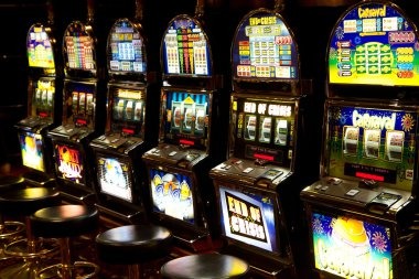 Live Hot Pot table with dealer and player interface on livechatbetwin188
